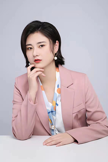 李凤清老师照片